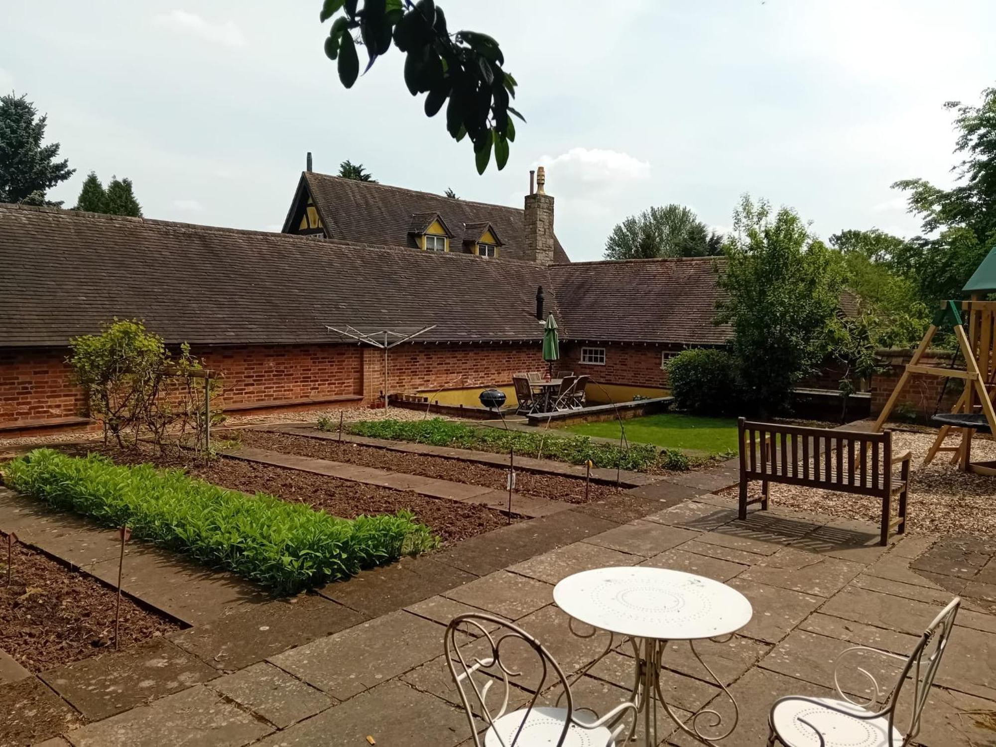 Villa Dovehouse Farm à Birmingham Extérieur photo